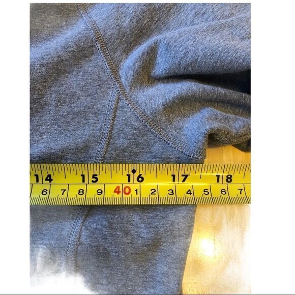 𝅺lululemon Full Zip Jacket - Picture 7 of 7